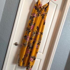 Maxi floral dress